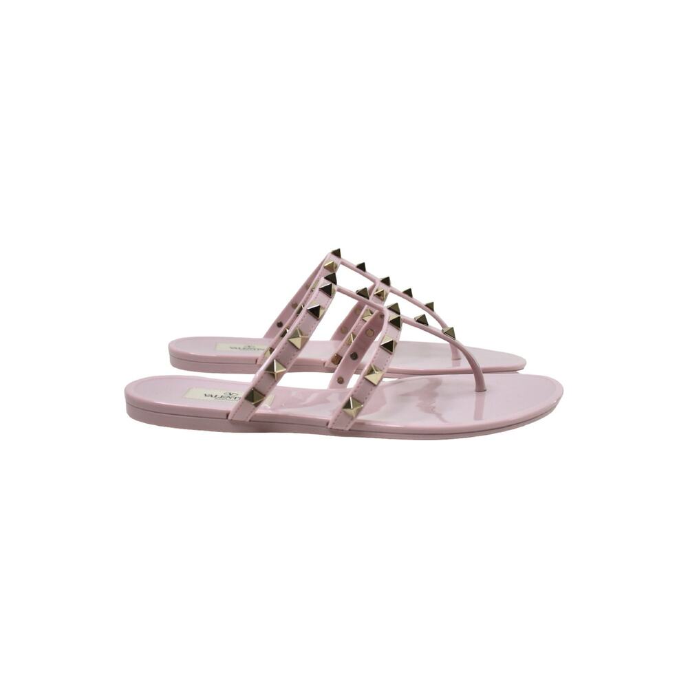 Valentino Garavani Rockstud Flat Rubber Sandal, Size 37
